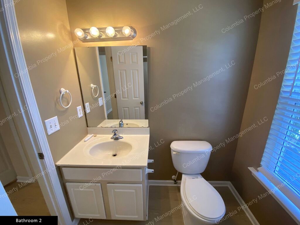 Gallery Image 28814 for 2169 Lake Carolina Drive. Contact us if you would like an assisted tour.