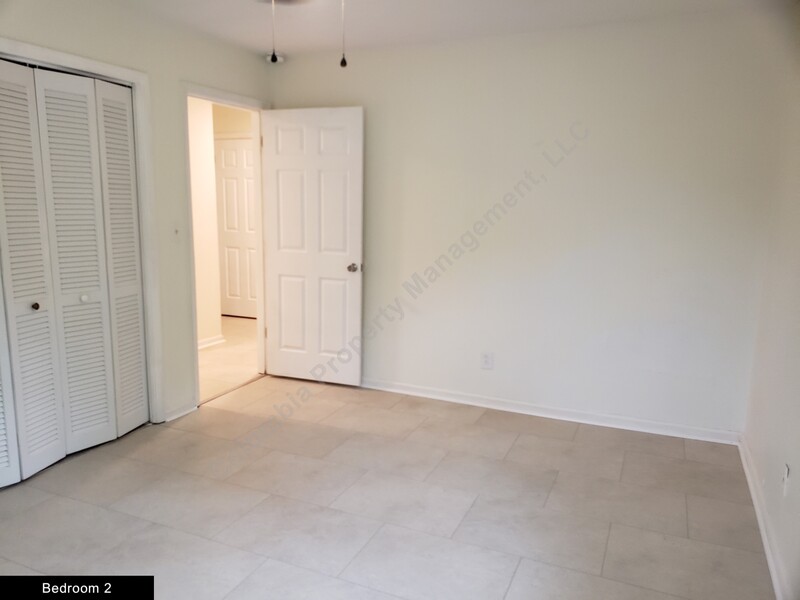 Gallery Image 19473 for 3407-B Moss Avenue. Contact us if you would like an assisted tour.
