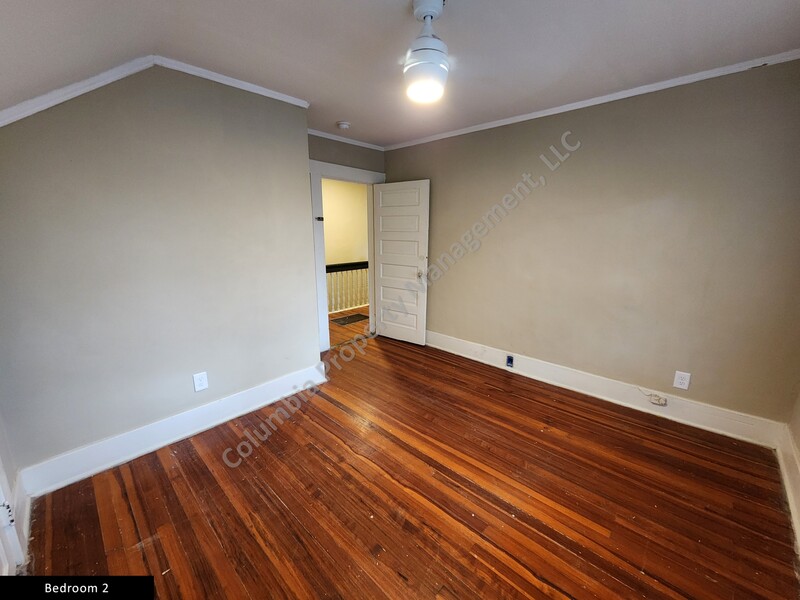 Gallery Image 26924 for 1308 Maple Street. Contact us if you would like an assisted tour.