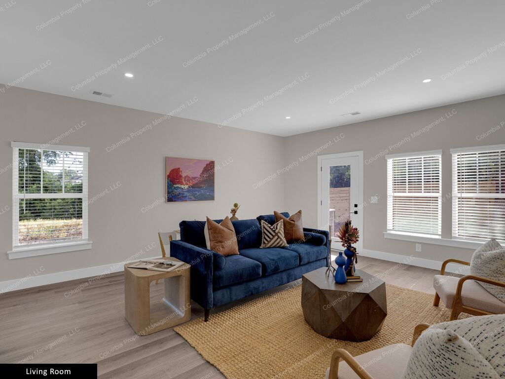 Gallery Image 28916 for Fieldstone Ten. Contact us if you would like an assisted tour.