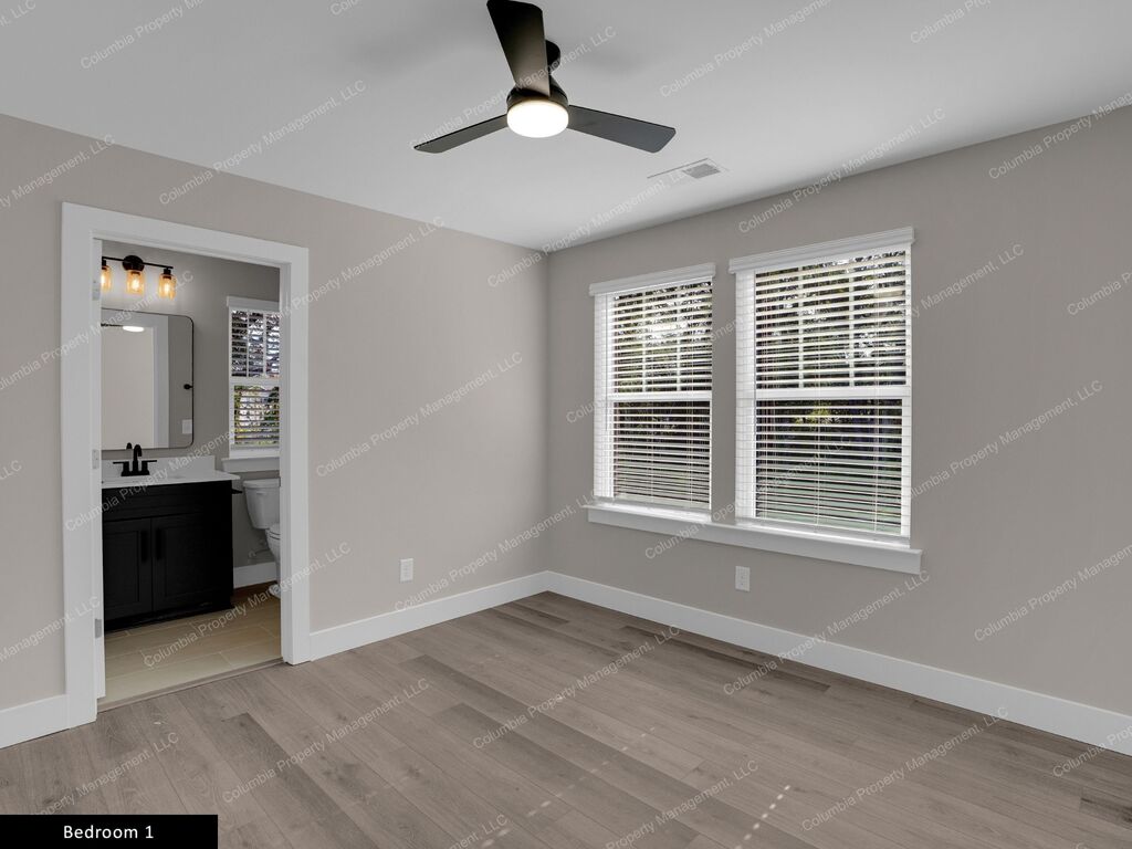 Gallery Image 28923 for Fieldstone Ten. Contact us if you would like an assisted tour.
