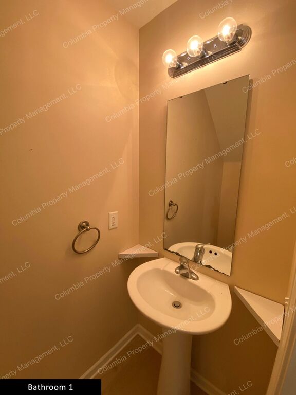 Gallery Image 28803 for 2169 Lake Carolina Drive. Contact us if you would like an assisted tour.